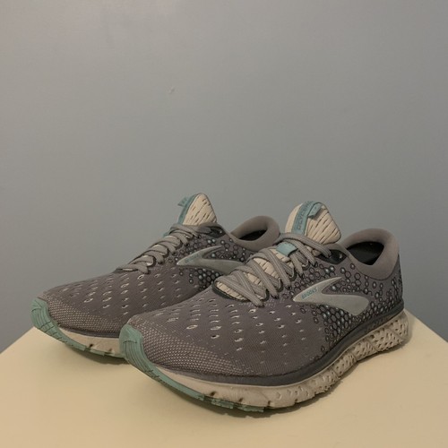 brooks 1202831b070
