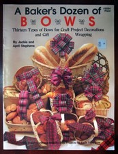 A Baker's Dozen of Bows 1985 8064 Plaid by Jackie/April Stephens Craft/Decor