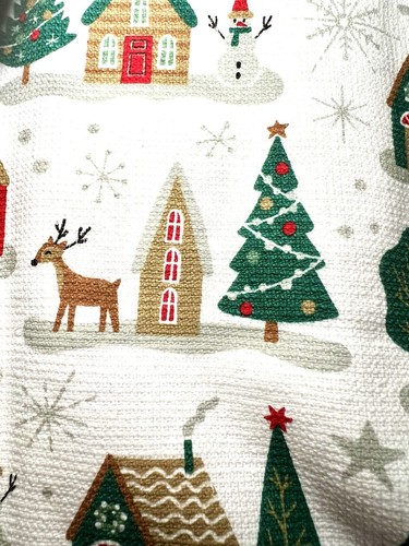 2 CHRISTMAS VILLAGE HOUSES KITCHEN TOWELS REINDEER TREES SNOWMEN WINTER TOWN - Picture 3 of 13