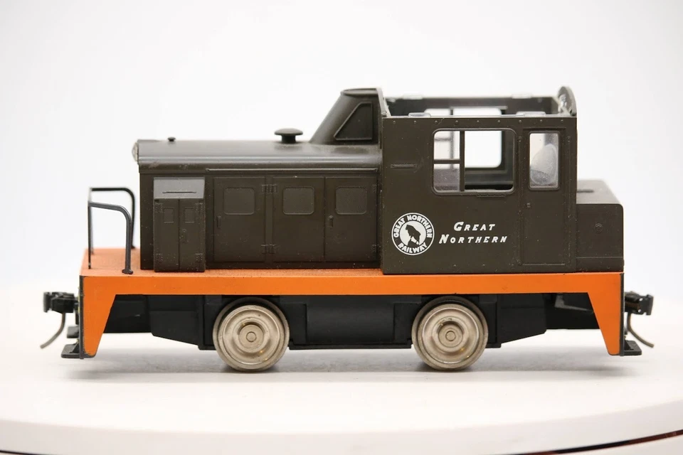 Great Northern Plymouth Industrial Switcher 2 Rail 7105 Atlas O 1:48 Scale - Image 4 of 4