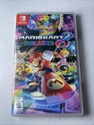 Mario Kart 8 -- Deluxe Edition (Nintendo Switch, 2017) [Physical]
