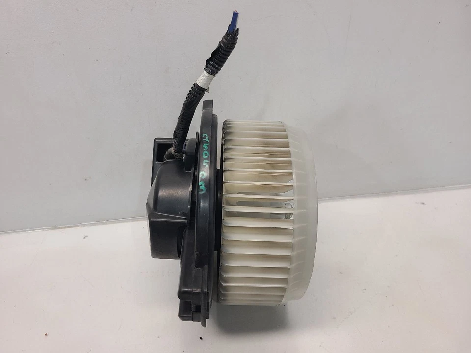 Motor de soprador dianteiro Honda Ridgeline 2006-14 - Temperatura manual - Imagem 3 de 4