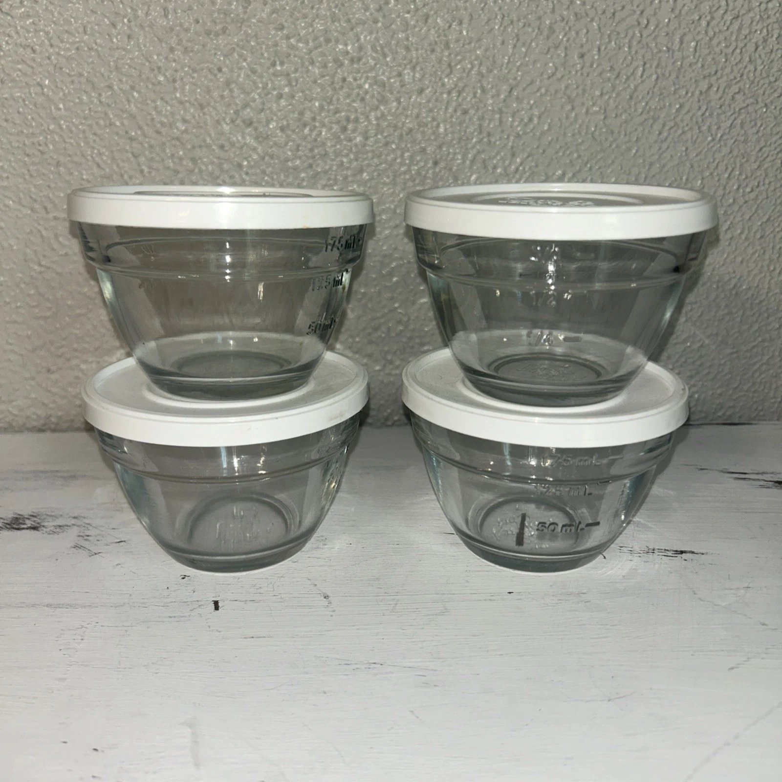 Four Pampered Chef Measuring Bowls/Cups with Lids Containers Set of 4