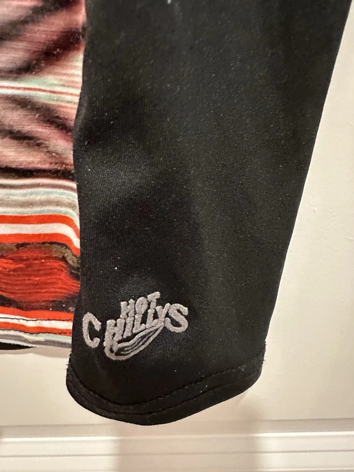 Top Hot Chillys Para Mujer Melocotón Sub Estampado Cremallera-T Capa Base Raya Sagrada/Negro Foto 3 de 4