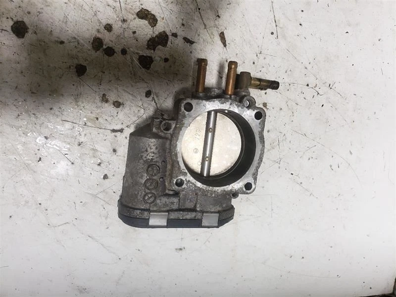 Throttle Body 3.0L Fits 00-06 AUDI A4 704945 - Image 2 of 4