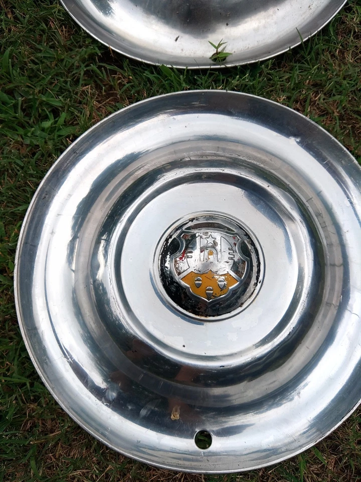 "Juego de cuatro tapacubos Oldsmobile 1950-53 15"" OEM tapacubos cubiertas de rueda" Foto 3 de 4