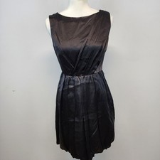 Maggy London Black Bubble Hem Cocktail Dress Size 8P 100% Silk Pleated Luxe
