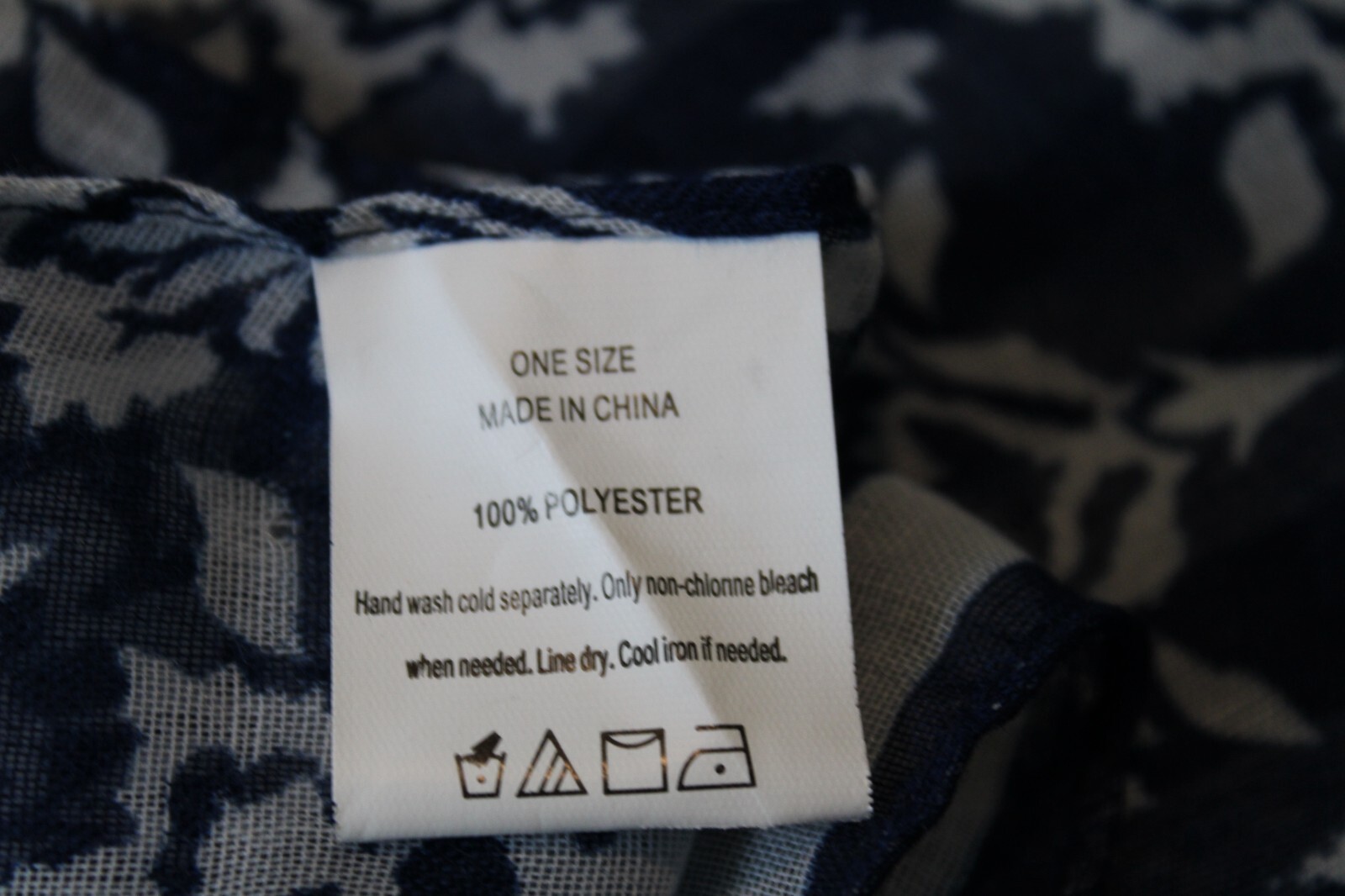 Lightweight Rectangle Boho Accent Scarf Blue & Wh… - image 15