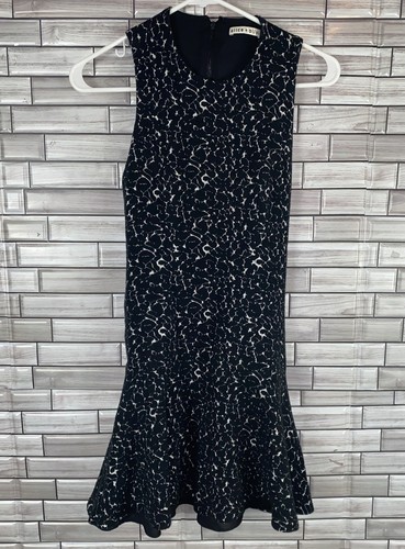 Alice + Olivia Garner Print Drop Waist Sleeveless Mini Dress Size 2 - Picture 3 of 7