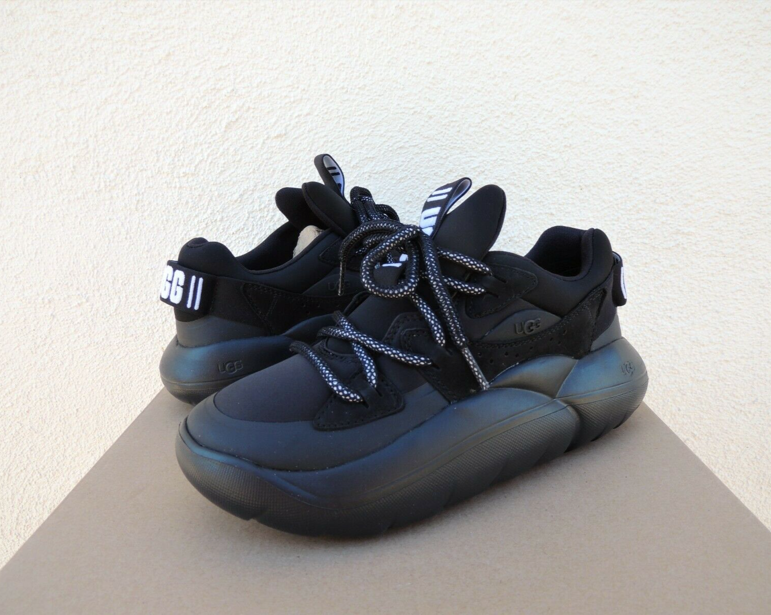 UGG BLACK LA CLOUD LACE FASHION 