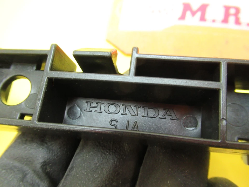 SOPORTE GUARDABARROS CLIP PARACHOQUES LADO CONDUCTOR TRASERO IZQUIERDO LH L ACURA RL 05 06 07 08 Foto 4 de 4