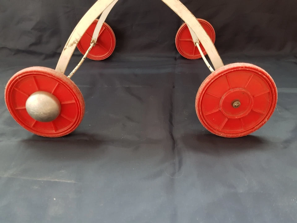 Ancienne Poussette Pliable Jouet pour Poupée Années 1970 - Photo 2/4