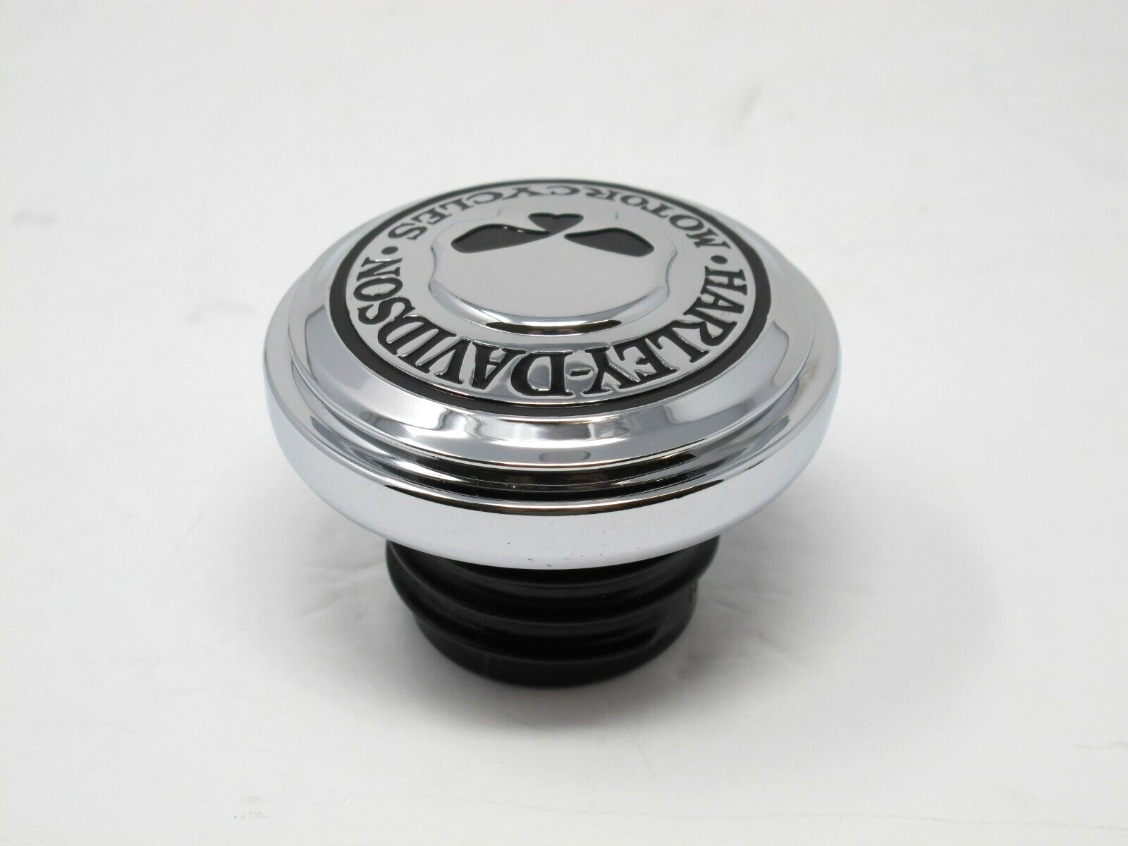 GENUINE HARLEY DAVIDSON CHROME L & R FUEL GAS CAPS WILLIE G SKULL