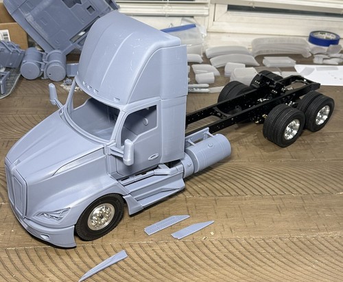 rc tamiya 1/14 truck body parts Kenworth 1:14 T800 W900 T-680 Lesu Lowboy Wedico - Picture 6 of 20