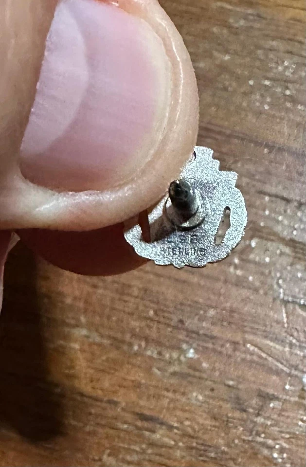 Llavero vintage Royal Typewriter Co. 50 aniversario 5 años de servicio prendedor de premio Foto 4 de 4