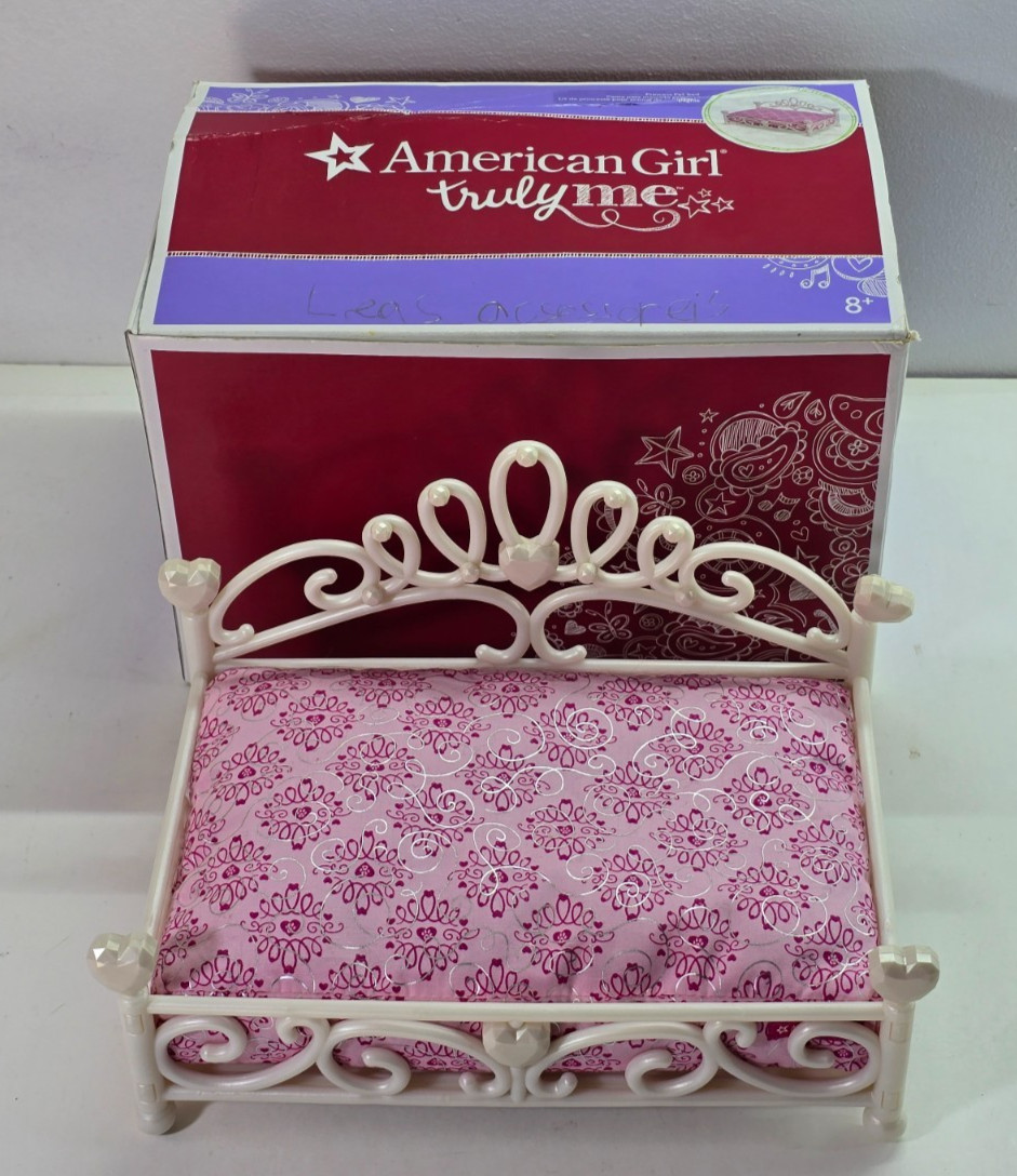 American Girl Princess Pet Bed for doll dog cat Truly Me Mattress & Frame