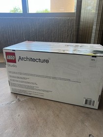 LEGO Architecture Studio 21050 Complete Set 1210 Pieces Studios Theme Box 2013