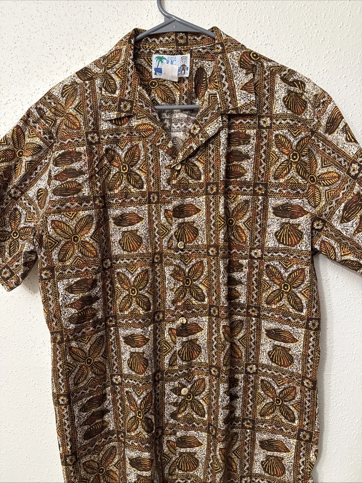 vintage rjc hawaiian shirt Large