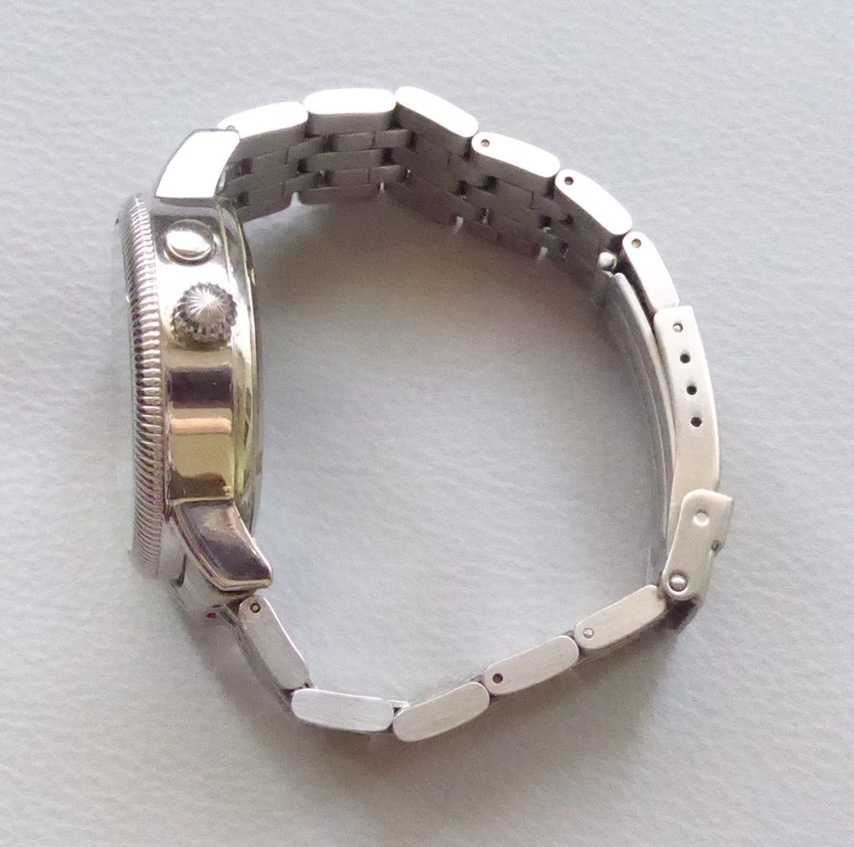 Alpha Saphir Classic - Wrist Watch - Automatic - Model AC 202 - image 4 of 4