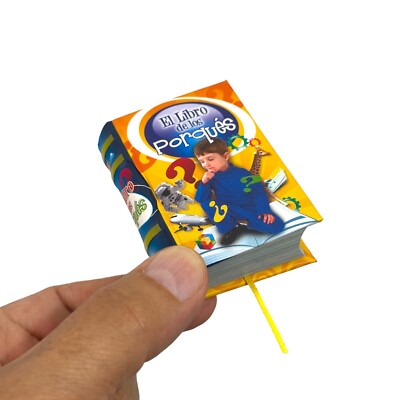 new El Libro de los Porques mini book 2.65'' H hardcover 330 pgs, 146 questions