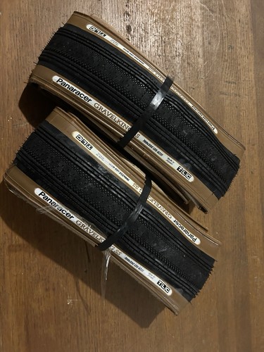 Pneumatico Panaracer GravelKing SS Plus | 700x35 | Tubeless Ready | Pieghevole | Nero