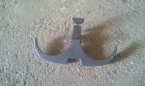 Mazda 626 GF GW 5-türig Kombi Getränkehalter Halter Mittelkonsole