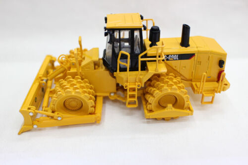 1/64 C-COOL Engineering Soil Compactor Vehicle Truck Toy Model - Picture 2 of 9