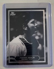 Topps 2025 Black & White Johnny Bench Prized Portraits PP10 Cincinnati Reds