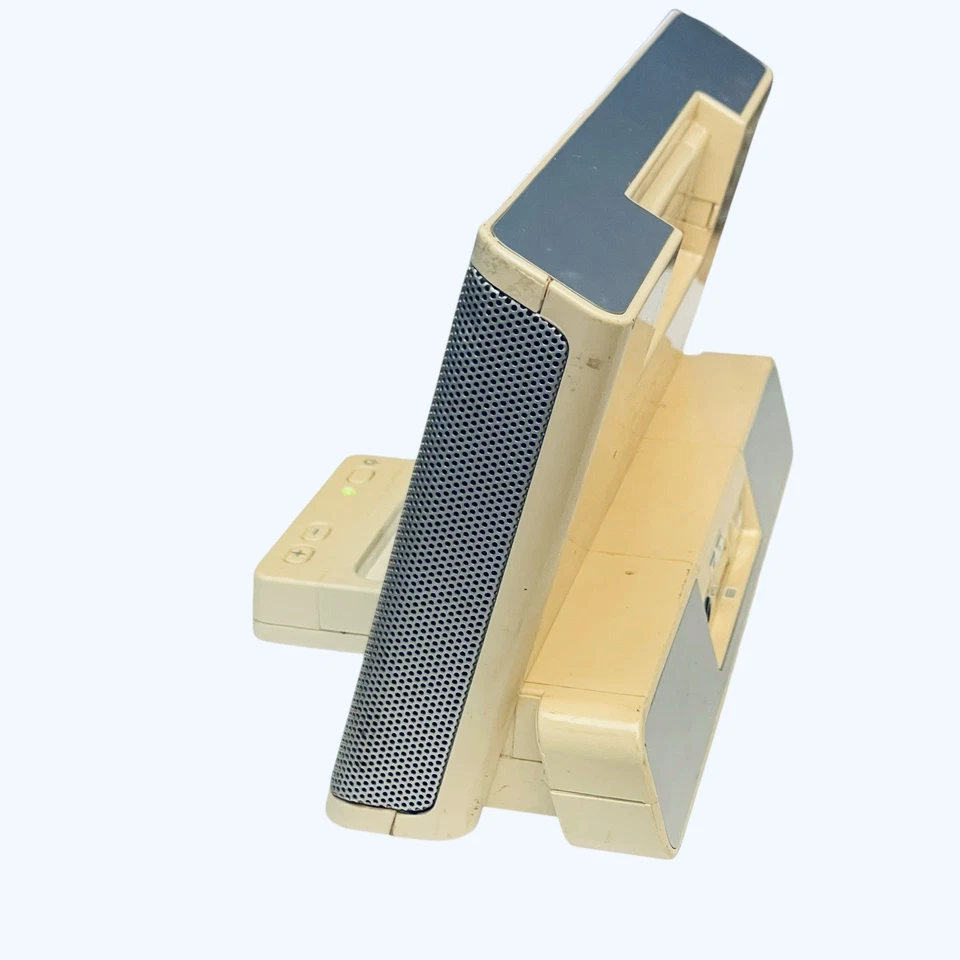 Sistema de base de audio portátil Altec Lansing inMotion im3 para iPod blanco Foto 4 de 4