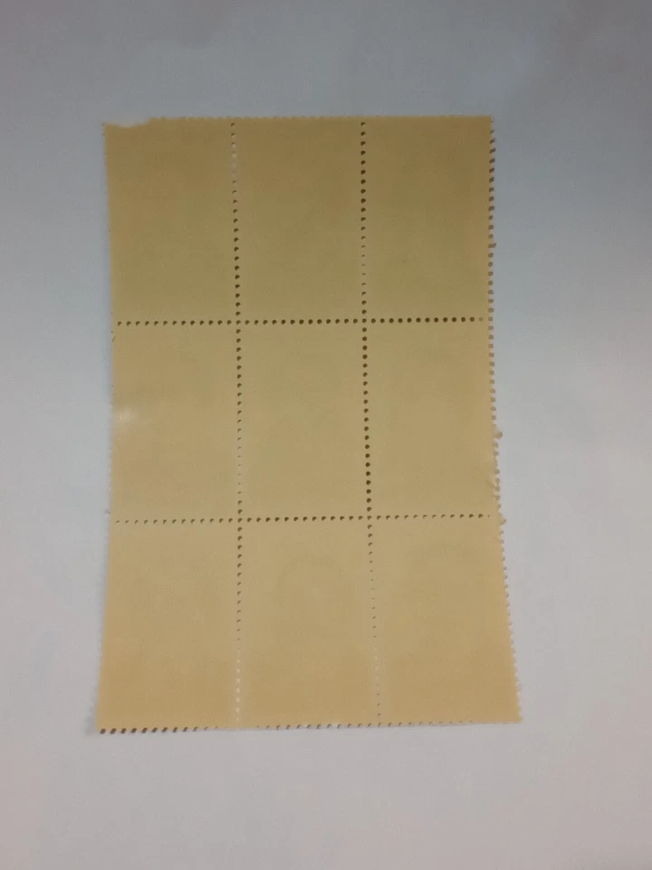 U. S. MINT NH OG 22 CENT PRESIDENTIAL 111 SHEET CV 8.75 FV 1.98 - Image 2 of 2