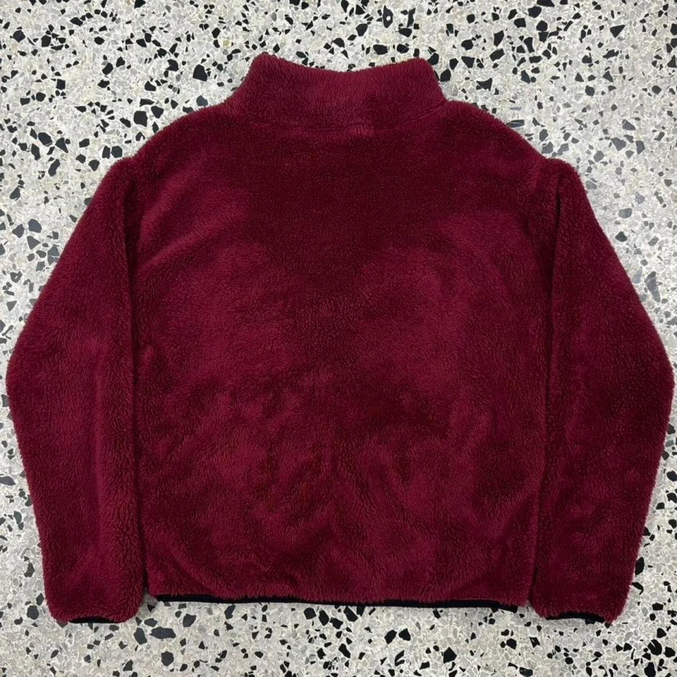 JAQUETA DE PELE SINTÉTICA VINTAGE Y2K ROSA POR VICTORIA SECRET: - Imagem 4 de 4