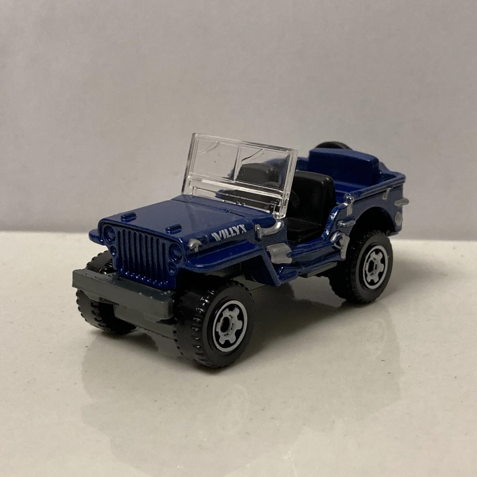 1943 43 Jeep Willys Collectible 1/64 Scale Diecast Diorama Model - Image 4 of 4