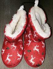 boys size 8 NEW NWT CHRISTMAS SLIPPERS TREES fleece lined CUTE 