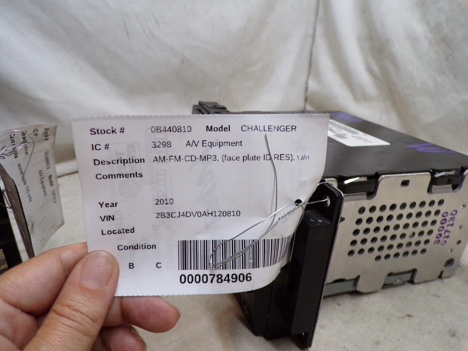 08-10 Dodge Chrysler Jeep Radio Baja Velocidad Reproductor de CD RES P05091195AC DFM21 Foto 2 de 4