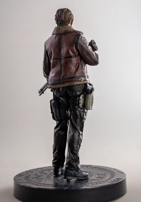 Biohazard Resident Evil Leon Scott Kennedy 1/6 Scale Figure Statue
