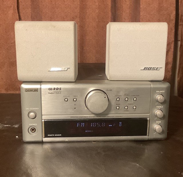 AIWA NSX330 STEREO SYSTEM CD/DUAL CASSETTE/RADIO/SXN330 SONY SPEAKERS
