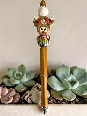 Beaded Pen-Cow Theme