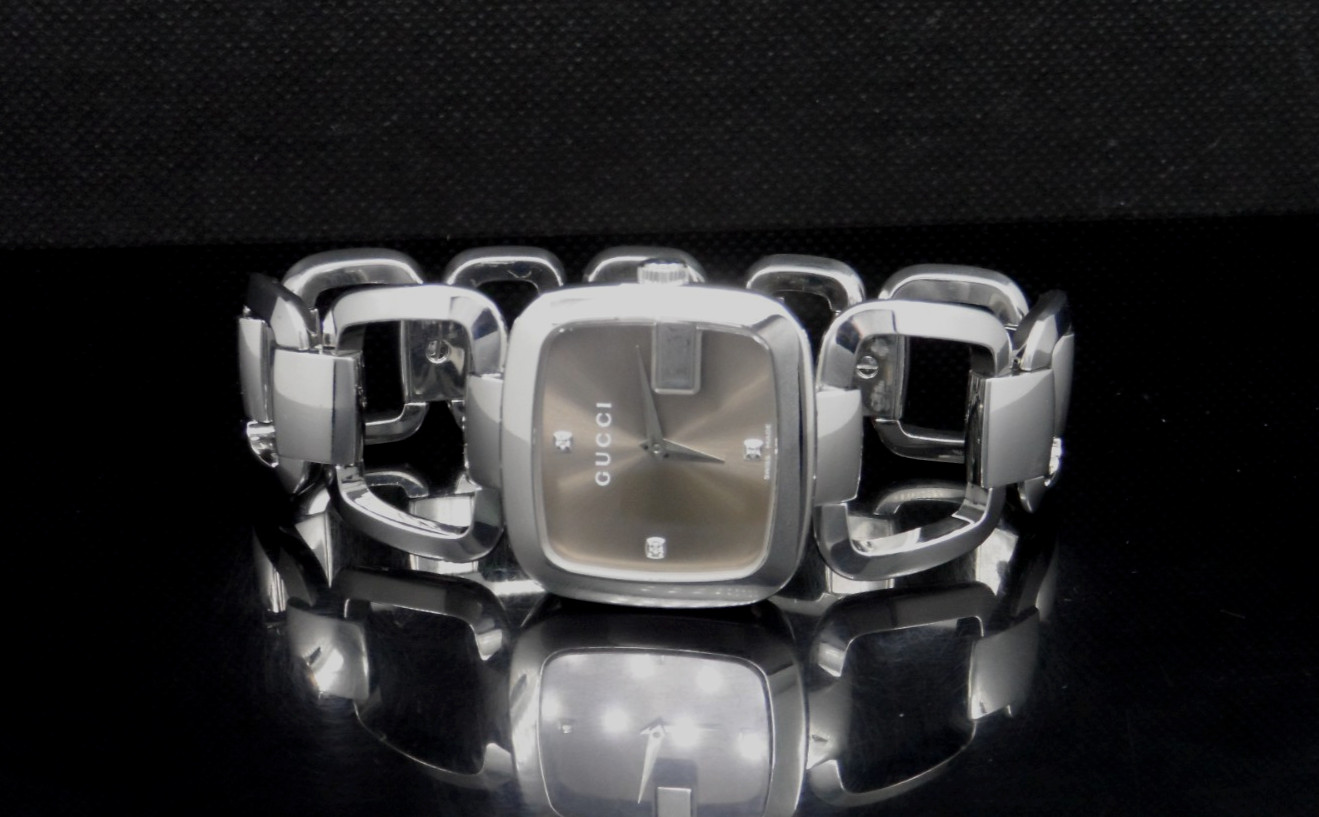 GUCCI YA125401 Silver Tone G-Gucci 125.4 Series Diamond Brown Dial Ladies Watch