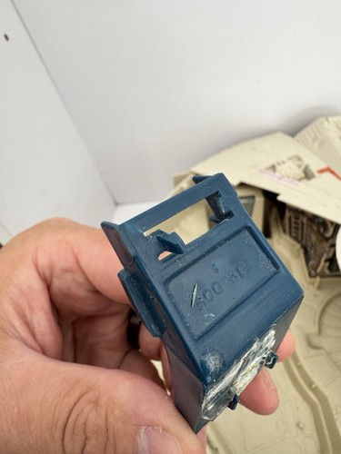 Original Vintage 1979 Kenner STAR WARS Millenium Falcon, Near Complete + 2 Figs - Picture 15 of 24