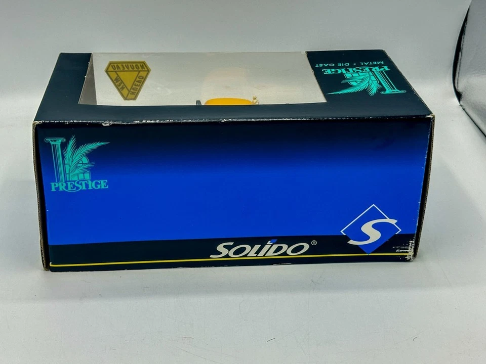 Solido Prestige 1:18 Ford Depanneuse Diecast Michelin Tow Truck #8037 - Image 4 of 4