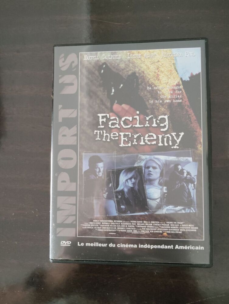 Facing the enemy | Good condition