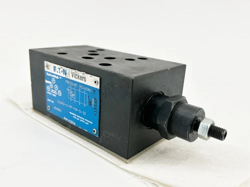 New Eaton Vickers DGMX2-5-PP-FW-S-30 Pressure Reducing Valve 868863 - No Box
