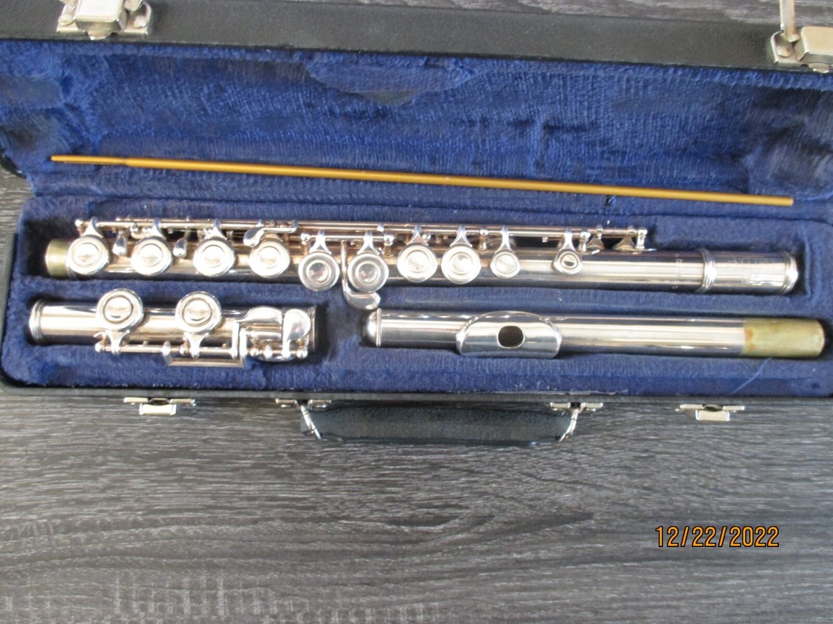 Artley フルート用ハードケース・アメリカ製・C管用・送料込! Artley flute with hard case. Made in USA | eBay