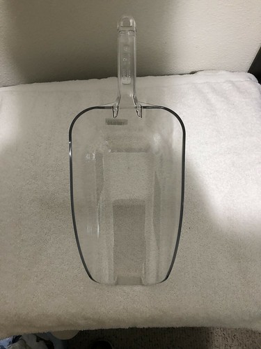 Large Clear 64 oz Ice Scoop, made in USA - FREE SHIPPING - Picture 3 of 4
