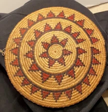 San Juan Paiute Basket " Morning Star" Native Art and crafts 10.5"