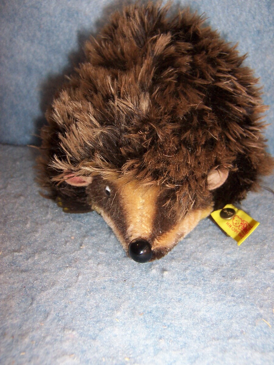 steiff joggi hedgehog