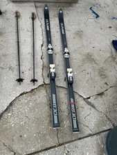 Vtg. Olin 800 Serie Skis /GEZE 942 Bindings/Tomic Ski Poles/With Bag, Very Good