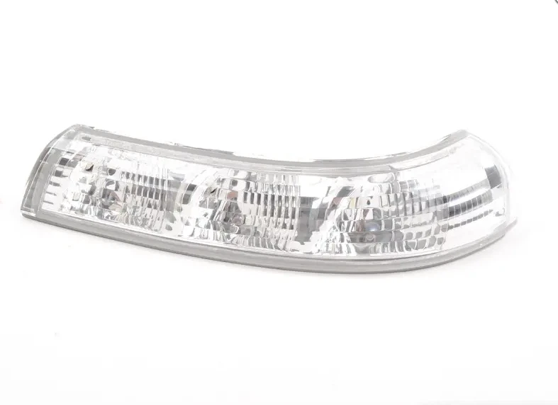 New VW PHAETON 3D Front Right Turn Light 3D0949102A - Image 2 of 4