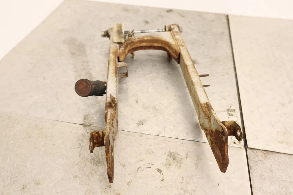 1995 KAWASAKI KE100 OEM SWINGARM SWING ARM SUSPENSION - Image 2 of 4