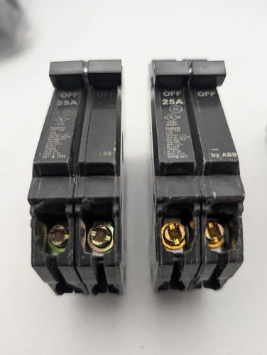 Lot Of Two - GE Q-Line 25Amp 1 in. Double-Pole Circuit Breaker THQP225